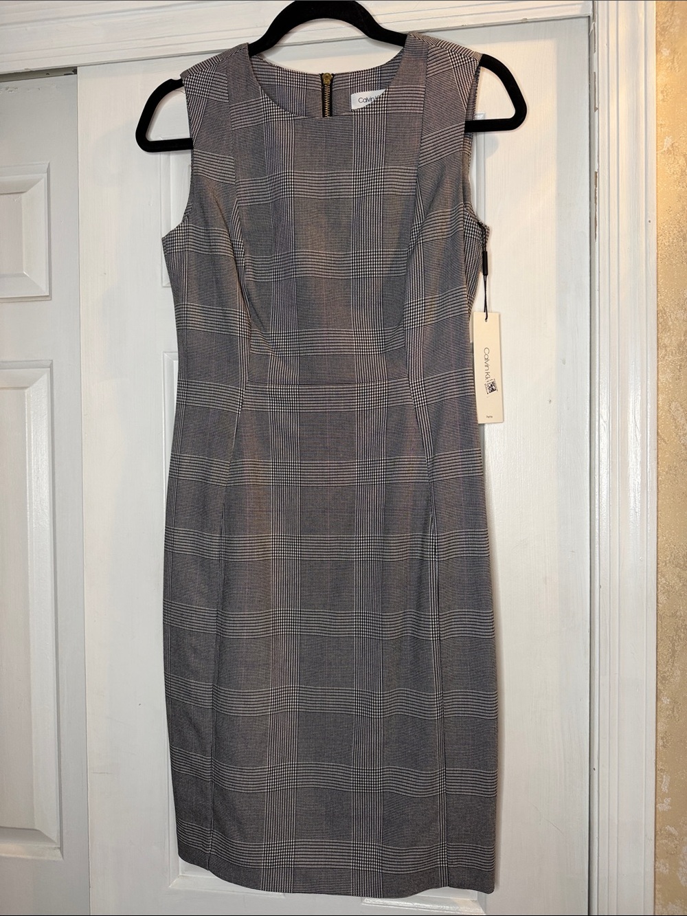 Calvin Klein Gray Plaid Tailored Sheath Dress